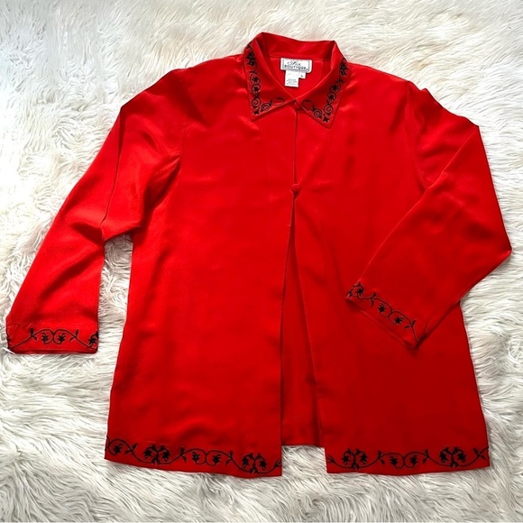 Vintage 100% Silk Red w/ Black Embroidering 2 Button Cardigan Open Blouse - Picture 8 of 16